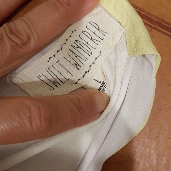 𝅺SWEET Wanderer Halter Tank Neon Yellow Size Large - Picture 8 of 10